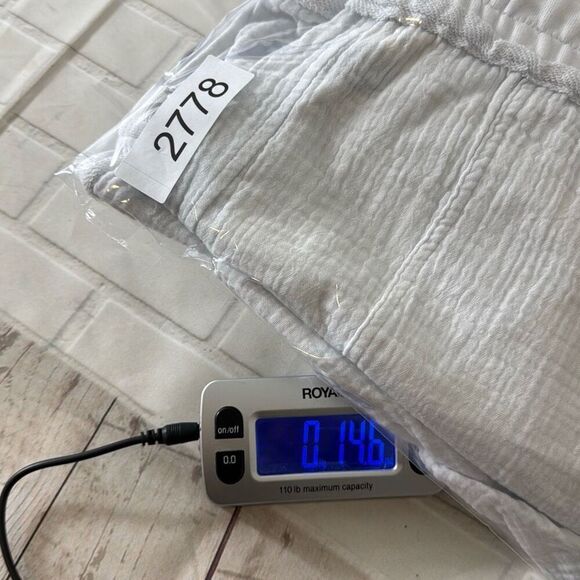 Magellan Outdoors Lounge Set Womens Large Relaxed Fit Shirt Shorts 2 Pc White - Picture 13 of 13